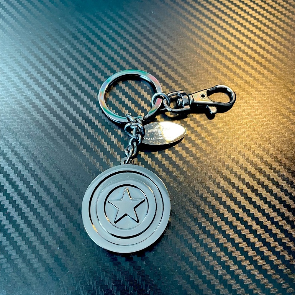 Captain America key chain Metal